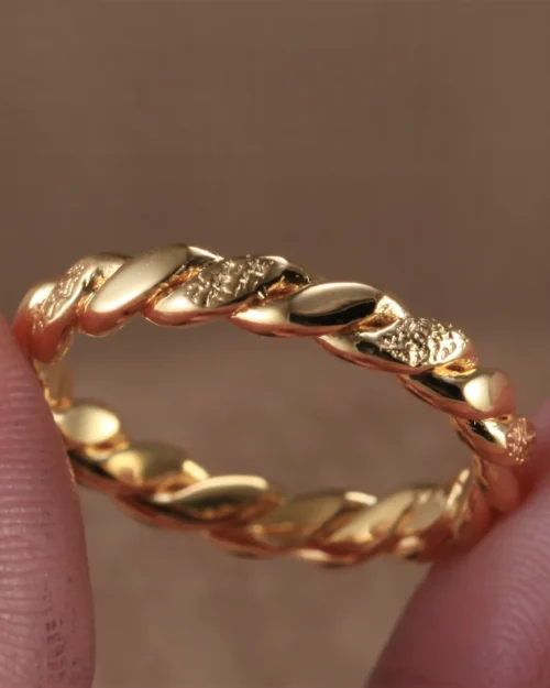 floral gold ring, 24k gold wreath ring, symbolic gold jewelry, hand-forged gold ring, solid gold flower band