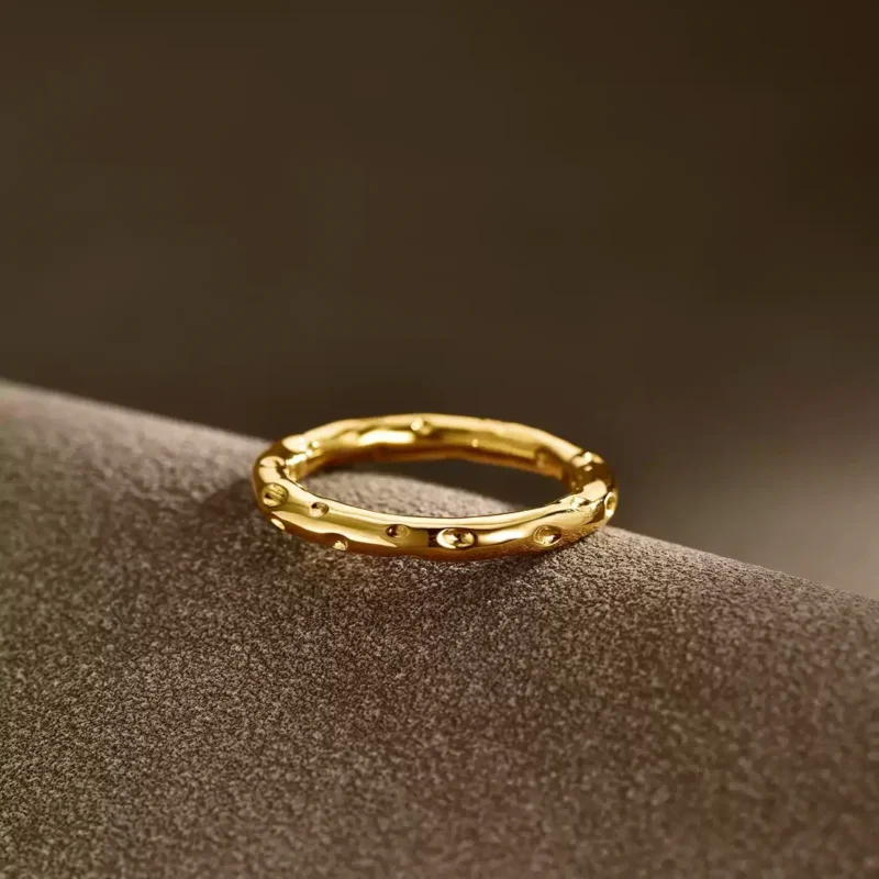 24k-gold-ring-AZK-7040-2 แหวนทองรูปชีส, แหวนสนุก 24k, เครื่องประดับทองตีมือ, แหวนทองสไตล์ขี้เล่น, เครื่องประดับทองแบบไม่เหมือนใคร