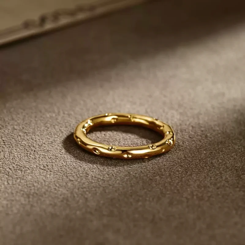 24k-gold-ring-AZK-7040-3 แหวนทองรูปชีส, แหวนสนุก 24k, เครื่องประดับทองตีมือ, แหวนทองสไตล์ขี้เล่น, เครื่องประดับทองแบบไม่เหมือนใคร