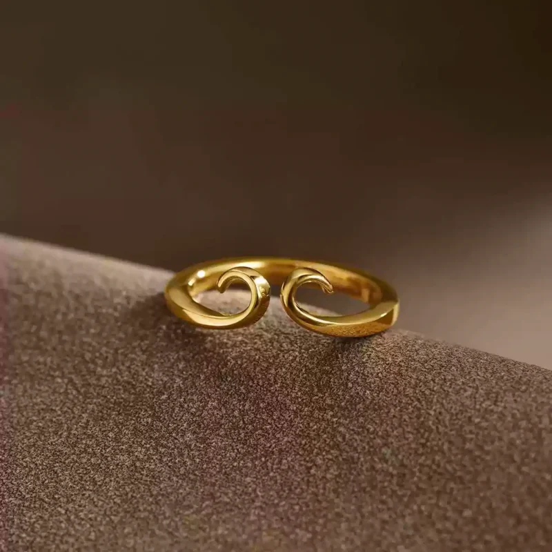 24k-gold-ring-AZK-7041-4 แหวนสาบานทอง 24k, แหวนคู่สัญลักษณ์ทองคำ, แหวนแต่งงานตีมือ, เครื่องประดับเทพนิยายจีน, แหวนคู่ทองคำแท้