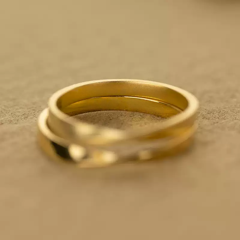18k-gold-ring-AZK-7071-14 18K Gold Couple Wedding Rings, Mobius Design, Men's & Women's Wedding Bands with Diamond Decoration
