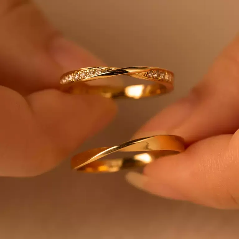 18k gold ring AZK 7071 2