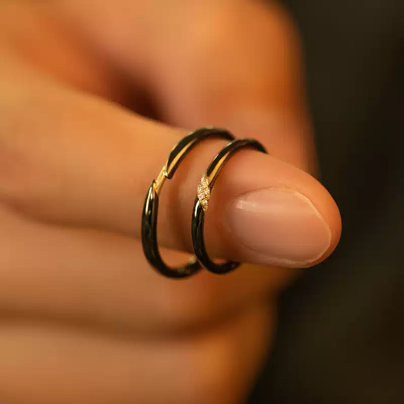 18k-gold-ring-azk-7072-2 18K Gold Wedding Ring with Diamonds - Customizable, Ideal for Wedding and Gift