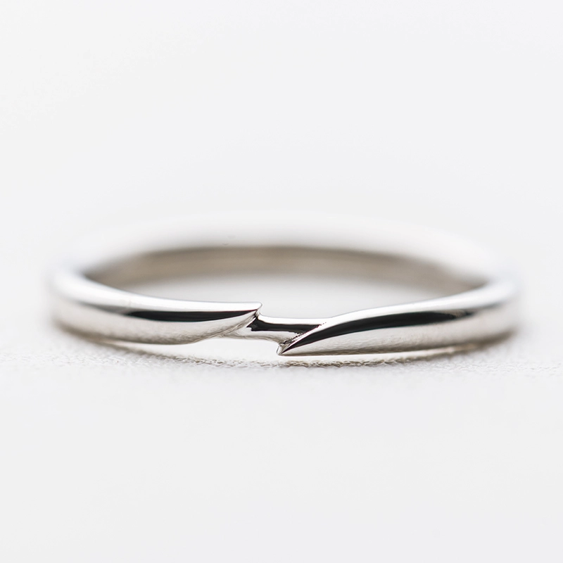 18k-gold-ring-azk-7072-6 18K Gold Wedding Ring with Diamonds - Customizable, Ideal for Wedding and Gift