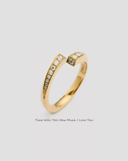18K Pure Gold Diamond Wedding Band, Elegant Design, Perfect Blend of Fashion and Classic