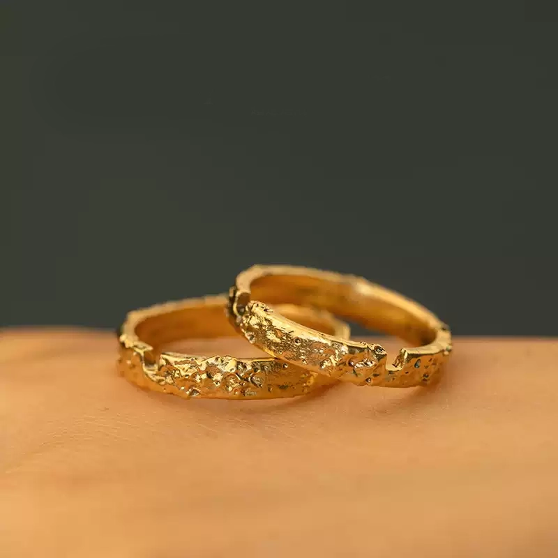 24k-gold-ring-AZK-7061-02 18K Pure Gold Wedding Band, Unique Textured Design, Showcasing Personality and Luxury