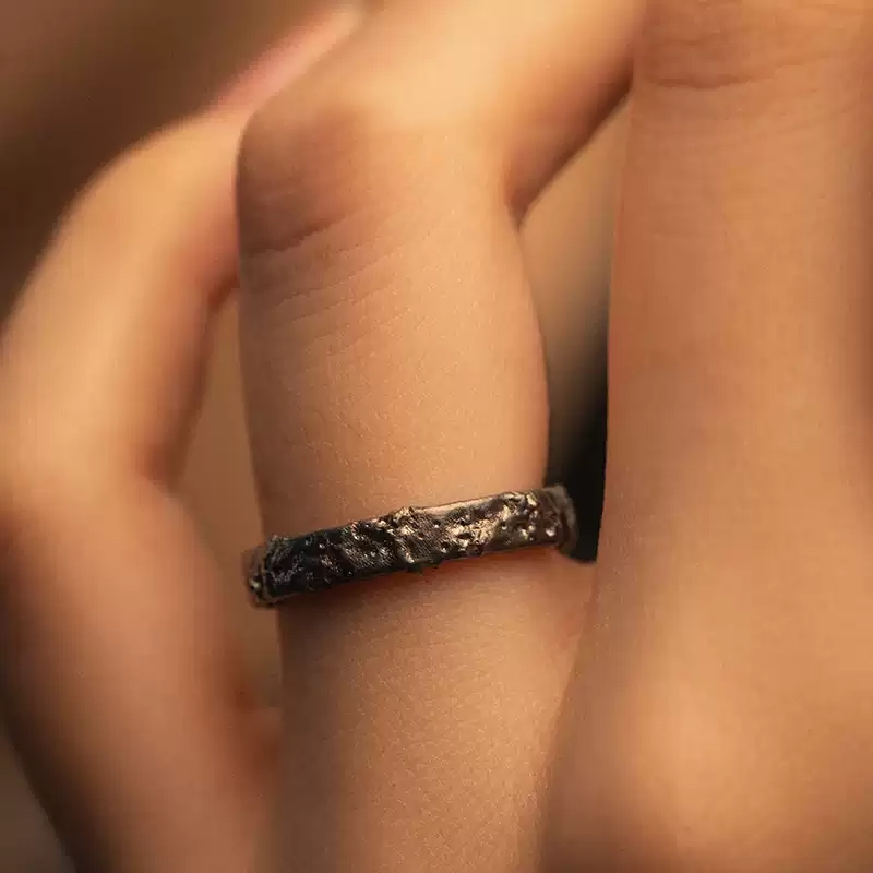 24k-gold-ring-AZK-7061-04 18K Pure Gold Wedding Band, Unique Textured Design, Showcasing Personality and Luxury