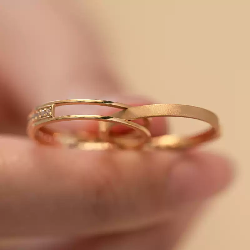 24k-gold-ring-AZK-7066-04 18K Gold Diamond Wedding Rings, Exquisite Classic Design, A Symbol of Eternal Love