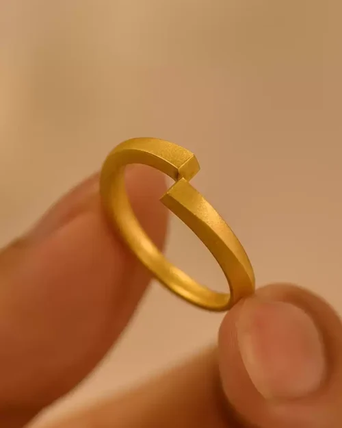 18K Gold Minimalist Design Ring, Modern Simple Style, Personalized Customization